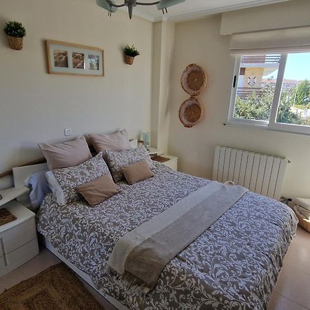 Luminoso Apartamento Playa Ris Con Garaje Noja Bagian luar foto