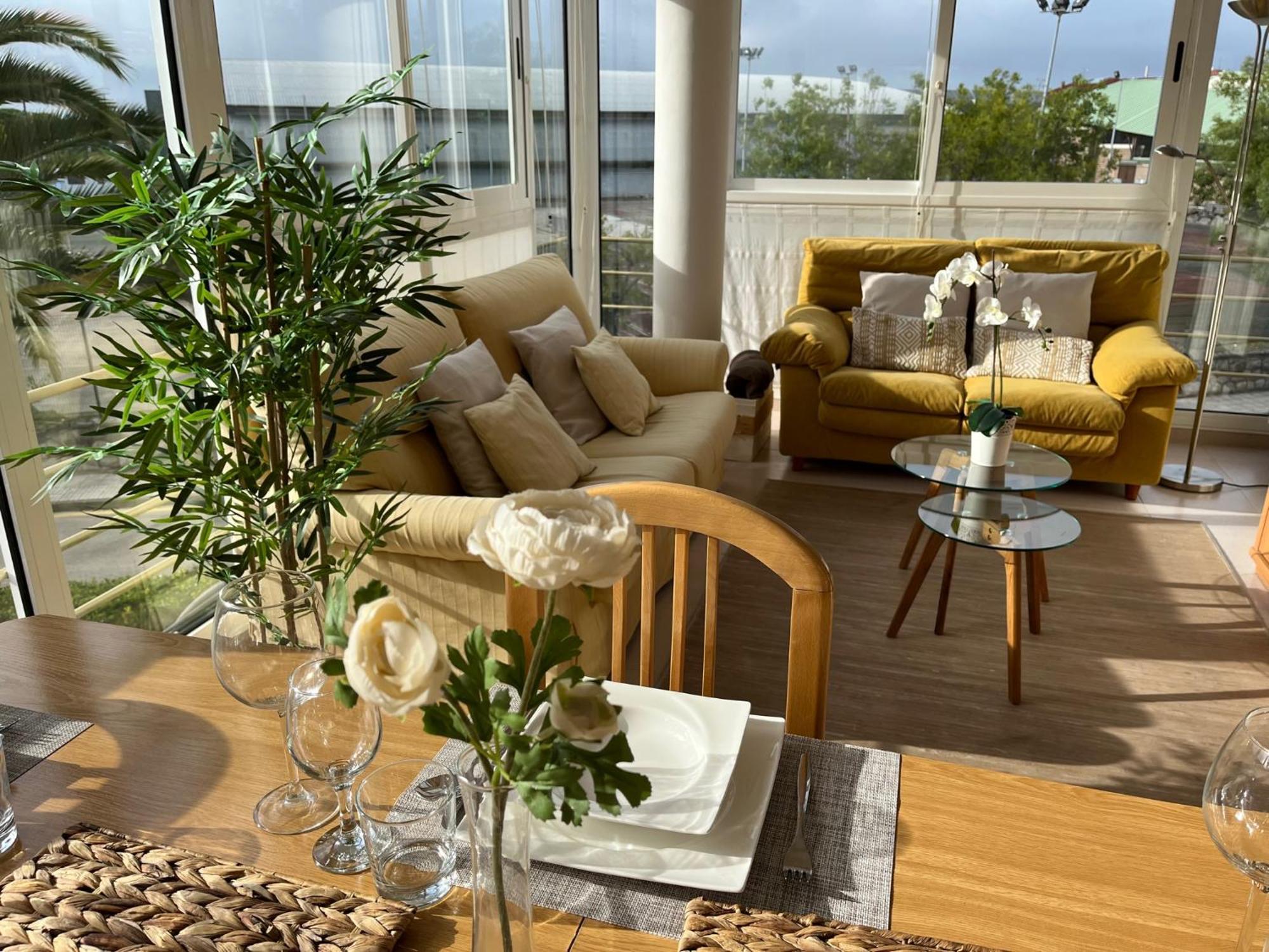 Luminoso Apartamento Playa Ris Con Garaje Noja Bagian luar foto